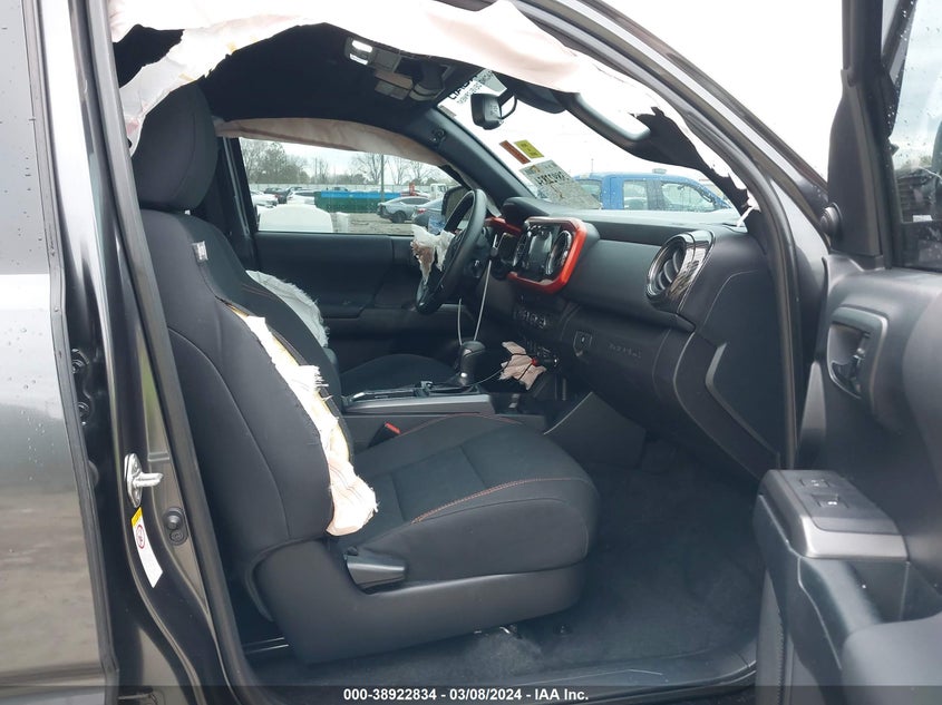 2019 TOYOTA TACOMA TRD SPORT - 3TMCZ5AN5KM190923