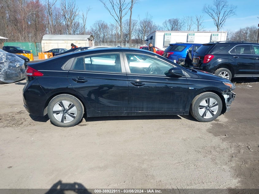 VIN KMHC65LC5KU176211 2019 HYUNDAI IONIQ HYBRID BLUE