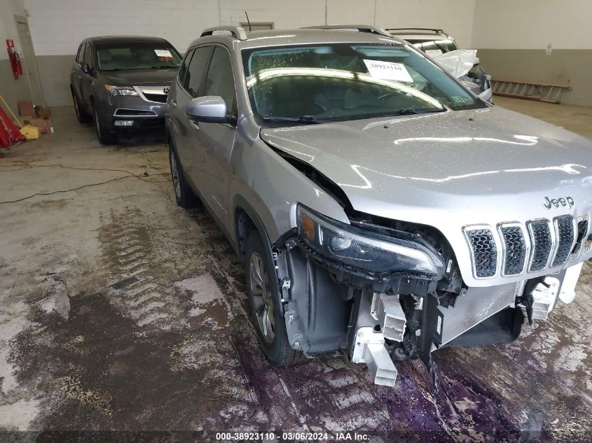 2019 Jeep Cherokee Latitude Plus 4X4 VIN: 1C4PJMLB6KD260799 Lot: 38923110