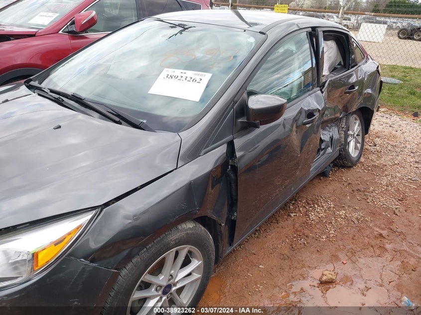 2018 FORD FOCUS SE - 1FADP3FEXJL298595