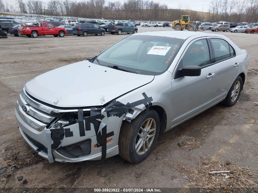 2012 Ford Fusion S VIN: 3FAHP0GA9CR301082 Lot: 38923922