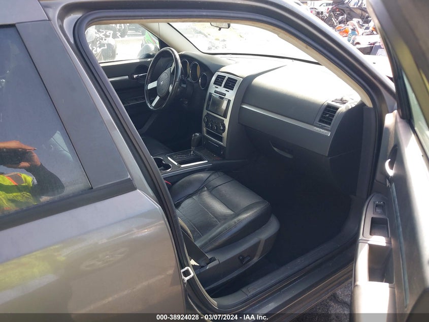 2B3KA53H28H266262 2008 DODGE CHARGER photo no. 5