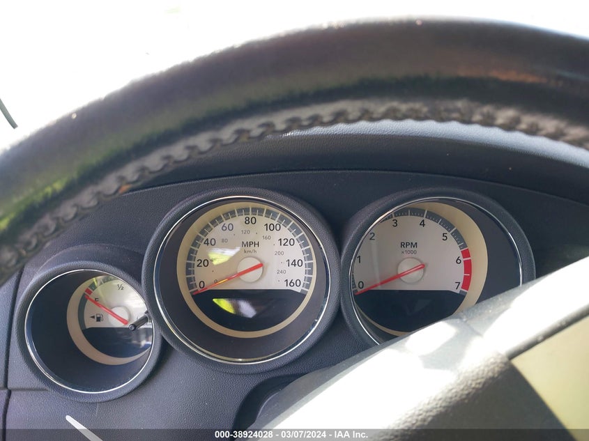 2008 Dodge Charger R/T VIN: 2B3KA53H28H266262 Lot: 38924028