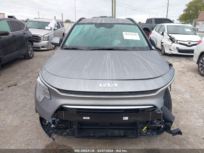 2023 Kia Niro Lx VIN: KNDCP3LE9P5100936 Lot: 38924138