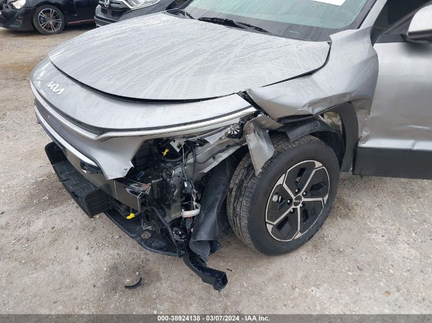 2023 Kia Niro Lx VIN: KNDCP3LE9P5100936 Lot: 38924138