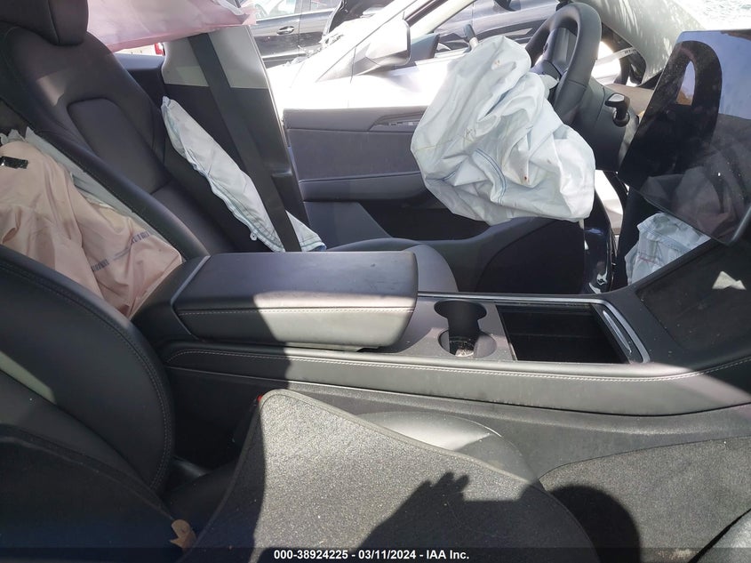 2023 TESLA MODEL Y U   U(VIN: 7SAYGDEE4PA115061