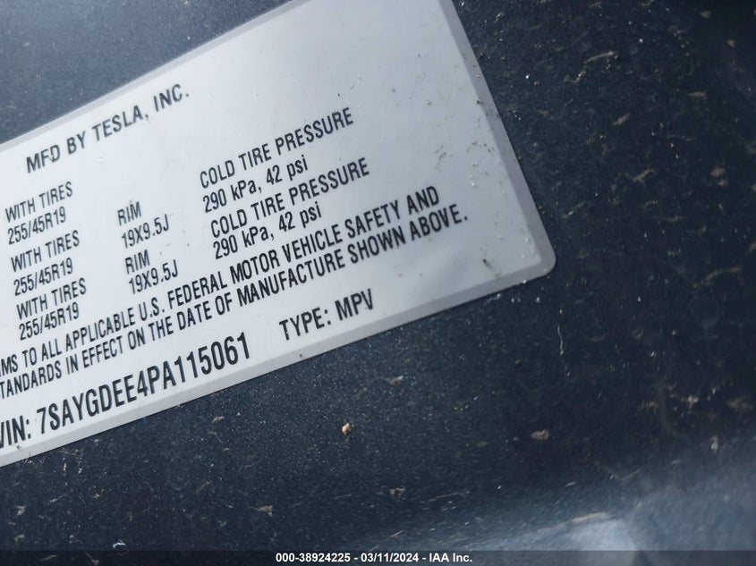 2023 TESLA MODEL Y U   U(VIN: 7SAYGDEE4PA115061