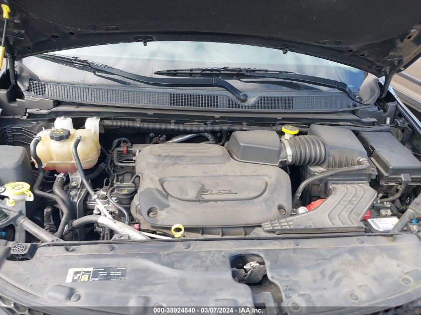 2019 Chrysler Pacifica Touring L VIN: 2C4RC1BG0KR650146 Lot: 38924540