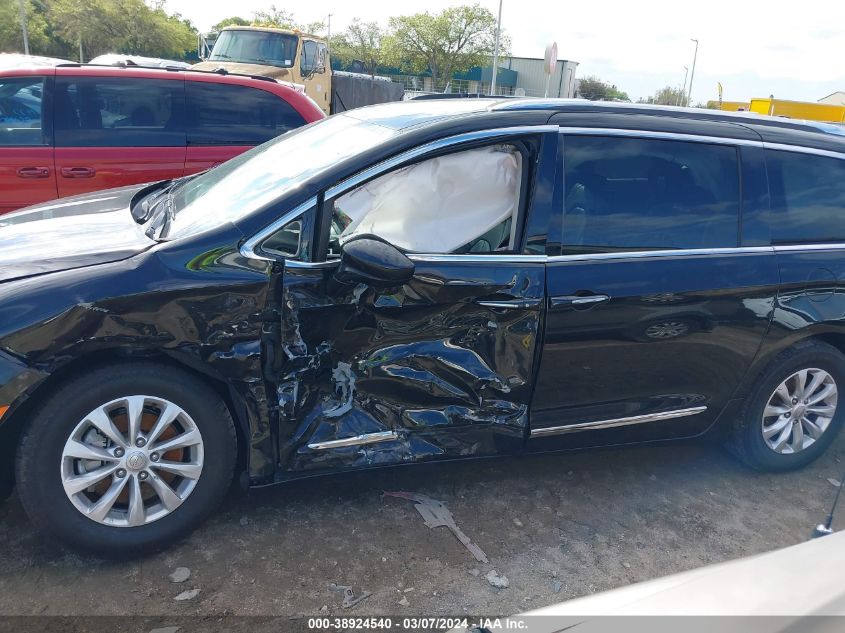 2019 Chrysler Pacifica Touring L VIN: 2C4RC1BG0KR650146 Lot: 38924540