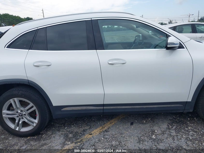 2021 MERCEDES-BENZ GLA 250 250 - W1N4N4GB0MJ156176