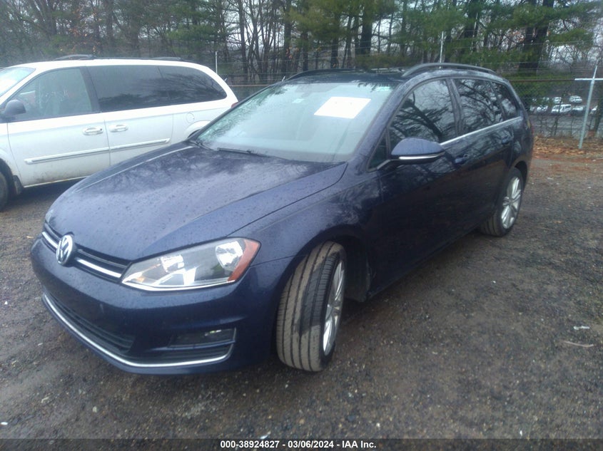 2015 VOLKSWAGEN GOLF SPORTWAGEN TDI SE 4-DOOR - 3VWCA7AU7FM515228