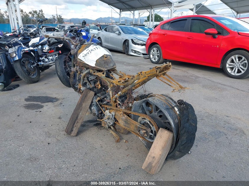 VIN JYARM32Y3NA001088 2022 YAMAHA MT07 C