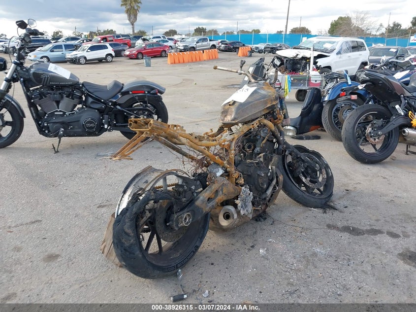 VIN JYARM32Y3NA001088 2022 YAMAHA MT07 C