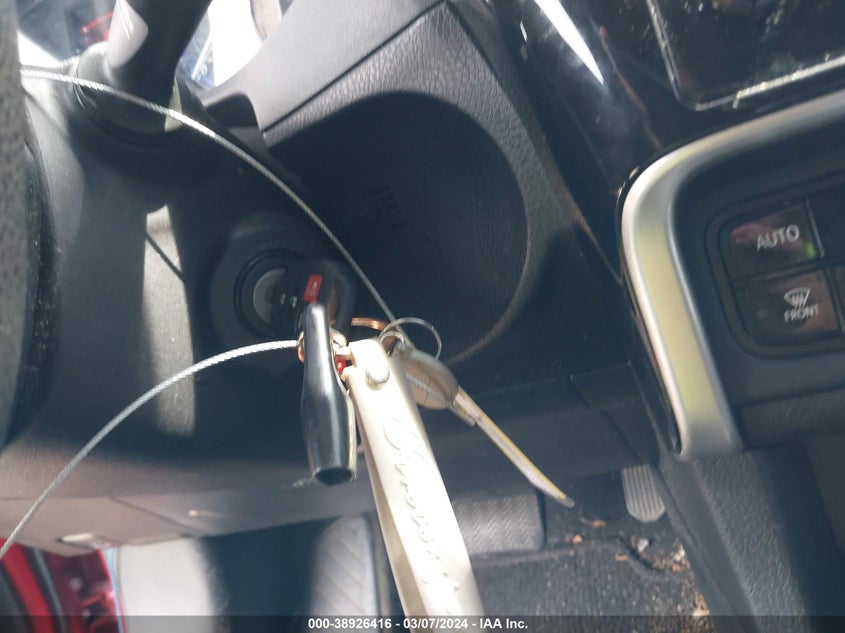 2019 TOYOTA COROLLA LE - 2T1BURHE9KC153633