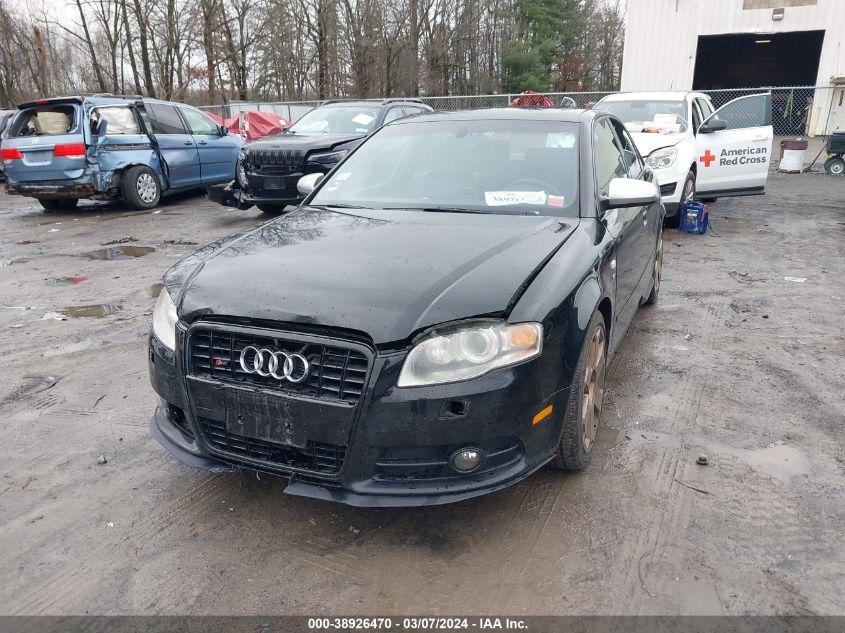 2005 Audi S4 4.2 VIN: WAUGL68E75A475989 Lot: 38926470