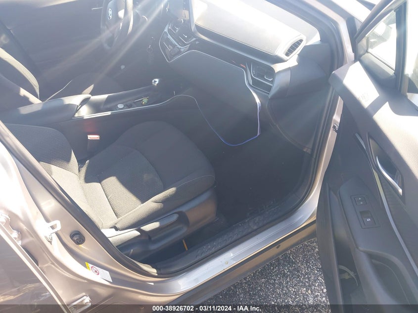 2019 Toyota C-Hr Le VIN: NMTKHMBX8KR099605 Lot: 38926702