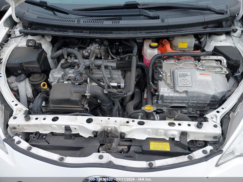 2013 TOYOTA PRIUS C FOUR - JTDKDTB35D1035333