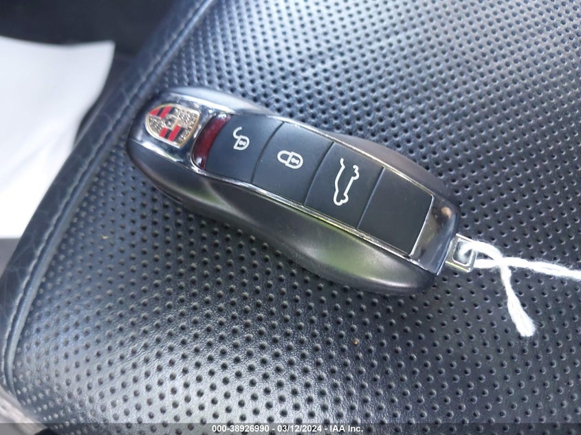 VIN WP1AA2A54KLB00299 2019 PORSCHE MACAN