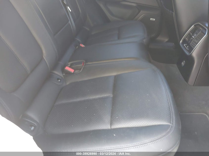 VIN WP1AA2A54KLB00299 2019 PORSCHE MACAN