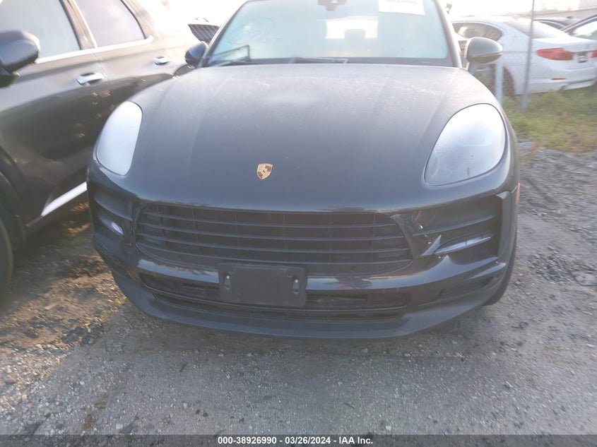 VIN WP1AA2A54KLB00299 2019 PORSCHE MACAN