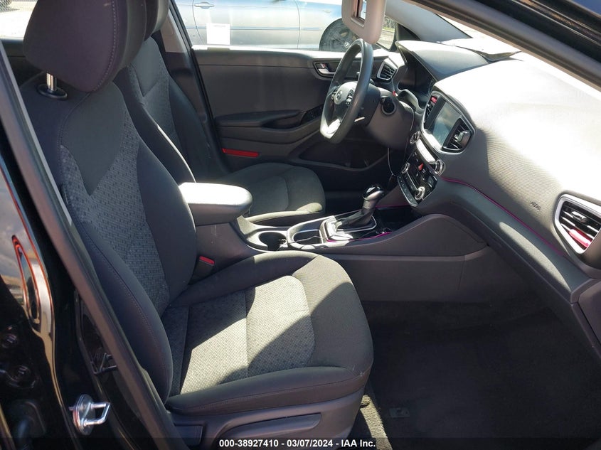 2019 Hyundai Ioniq Hybrid Blue VIN: KMHC65LC0KU179372 Lot: 38927410