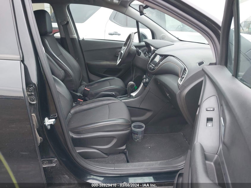 2020 CHEVROLET TRAX FWD LT - 3GNCJLSB5LL171996