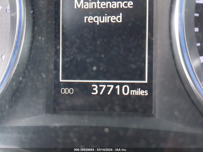 2019 TOYOTA HIGHLANDER VIN: 5TDKZRFH0KS552579