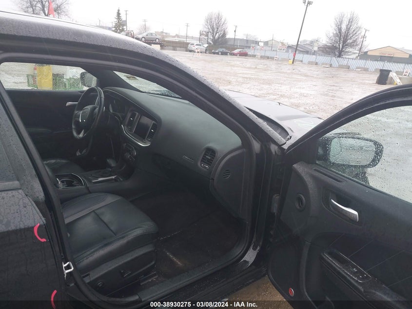 VIN 2C3CDXJG8HH557546 2017 DODGE CHARGER SXT