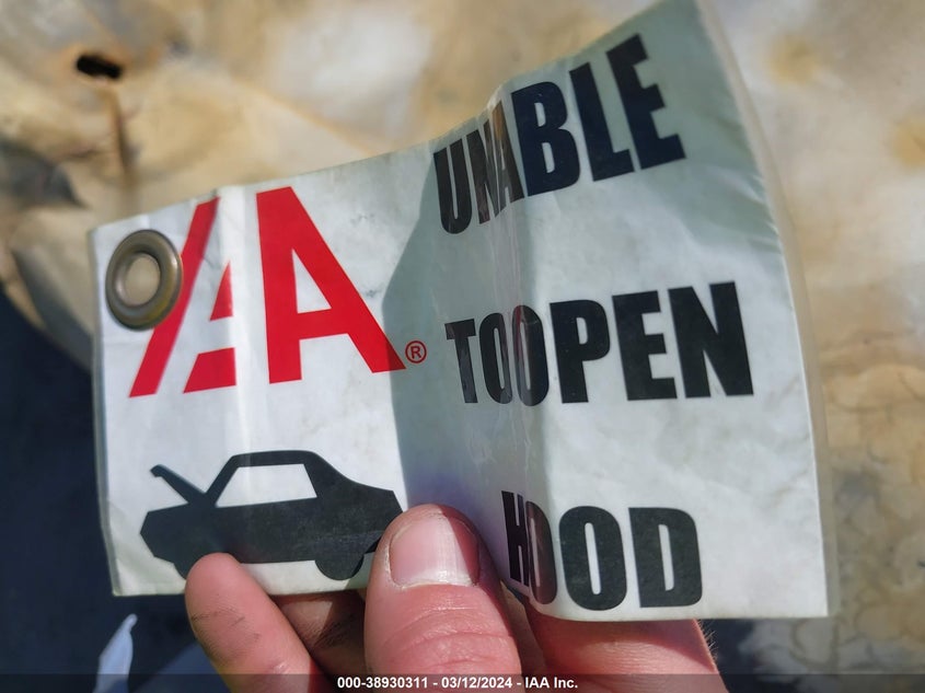 2019 TOYOTA COROLLA LE - 2T1BURHE3KC153126