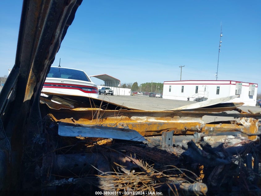 2019 TOYOTA COROLLA LE - 2T1BURHE3KC153126