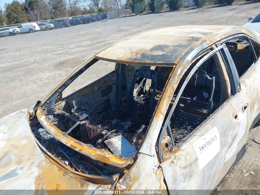 2019 TOYOTA COROLLA LE - 2T1BURHE3KC153126