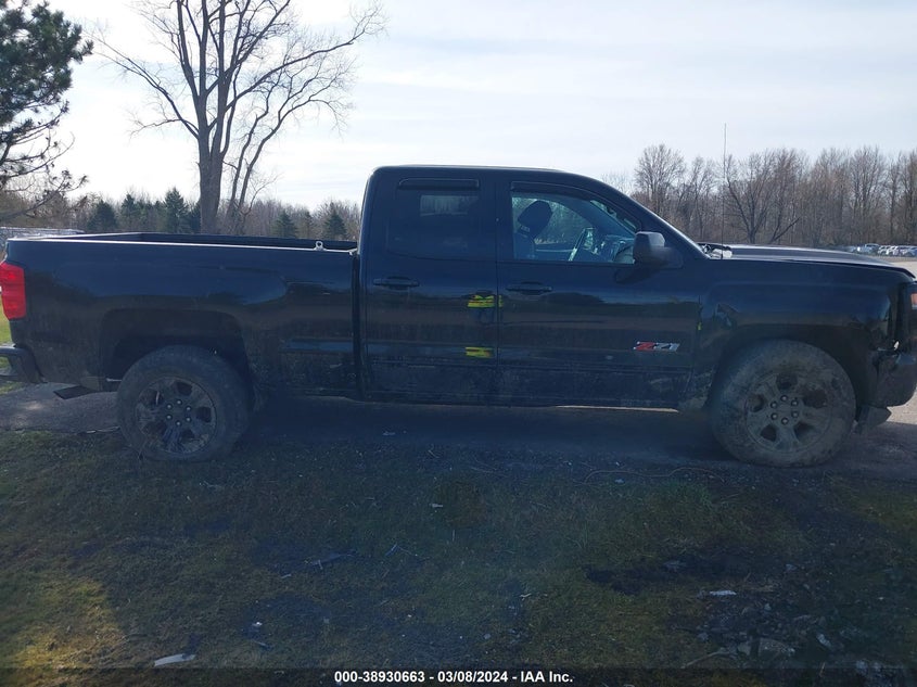 2017 CHEVROLET SILVERADO 1500 2LT - 1GCVKREC7HZ345640