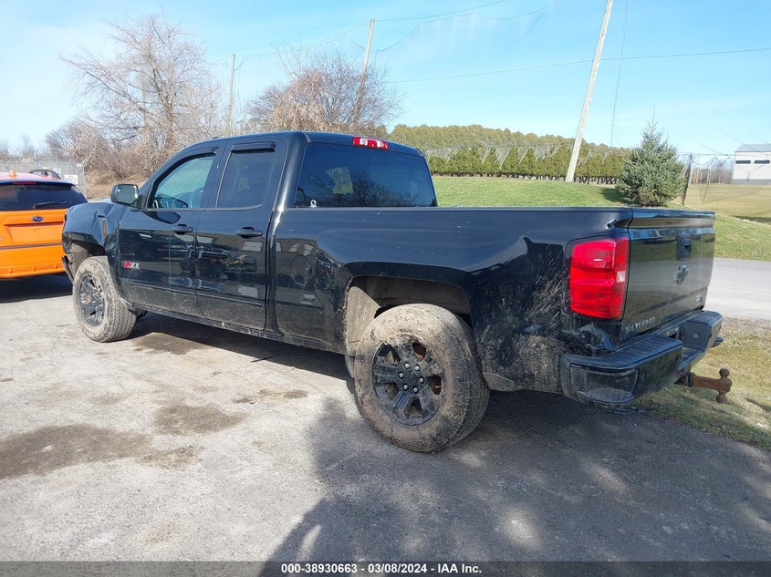 2017 CHEVROLET SILVERADO 1500 2LT - 1GCVKREC7HZ345640