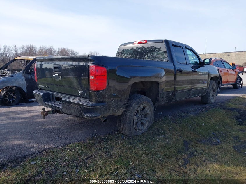 2017 CHEVROLET SILVERADO 1500 2LT - 1GCVKREC7HZ345640