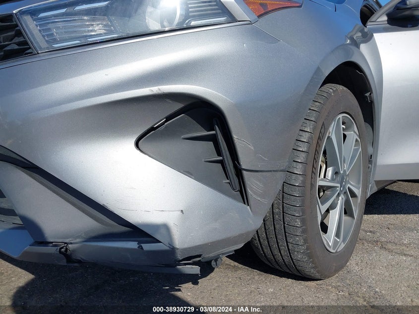 VIN 3KPF24AD4PE520345 2023 KIA FORTE LX/LXS