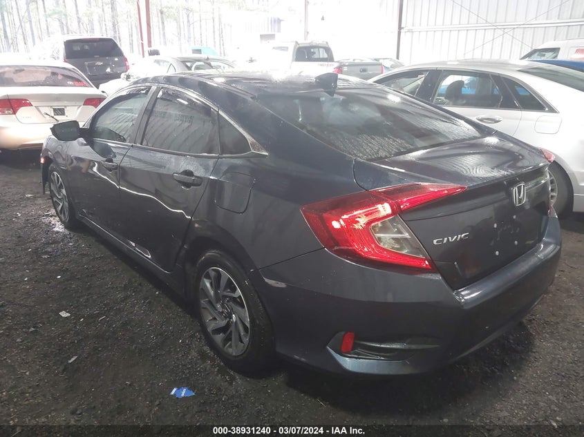 VIN 19XFC2F76JE040075 2018 HONDA CIVIC EX