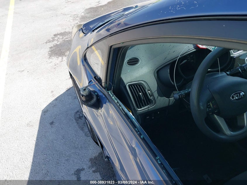 2016 KIA RIO LX - KNADM4A34G6568620