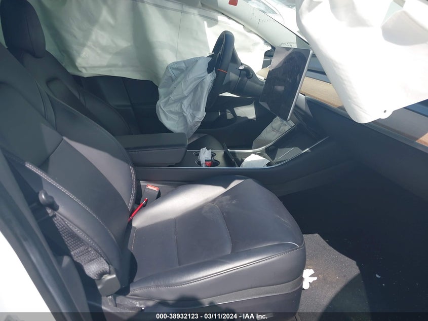 2020 TESLA MODEL 3 VIN: 5YJ3E1EC2LF627537