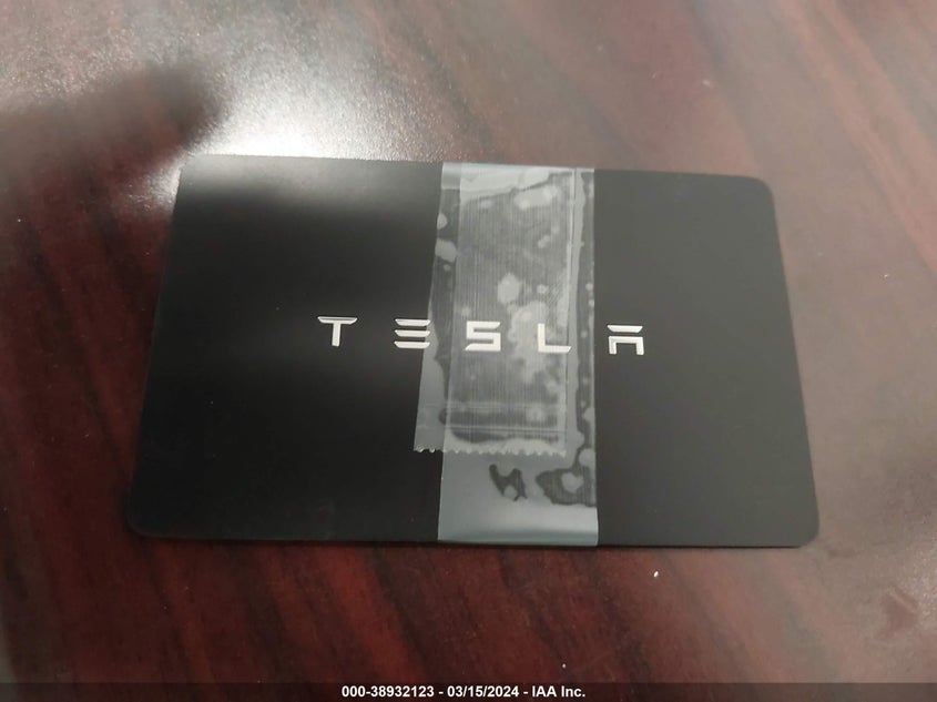 2020 TESLA MODEL 3 VIN: 5YJ3E1EC2LF627537