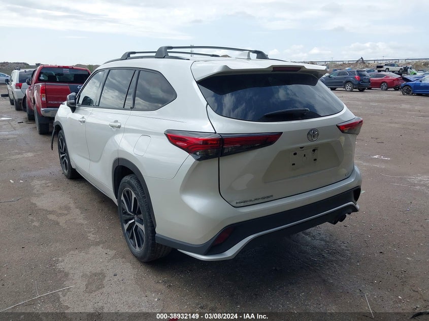 2021 TOYOTA HIGHLANDER VIN: 5TDLZRAH6MS035107