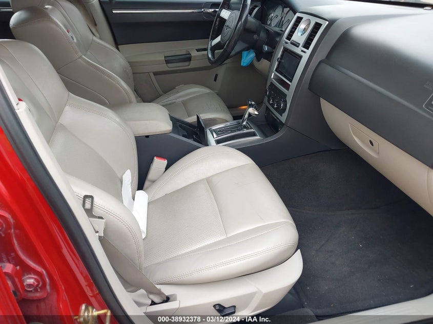 2006 Chrysler 300C VIN: 2C3LA63H36H450443 Lot: 38932378