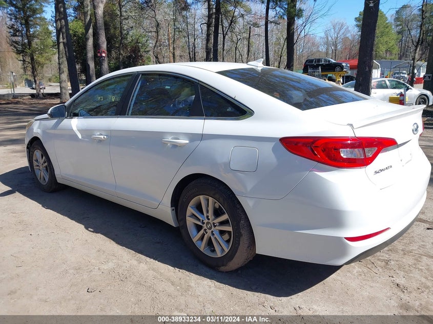 VIN 5NPE24AF2HH591733 2017 HYUNDAI SONATA SE