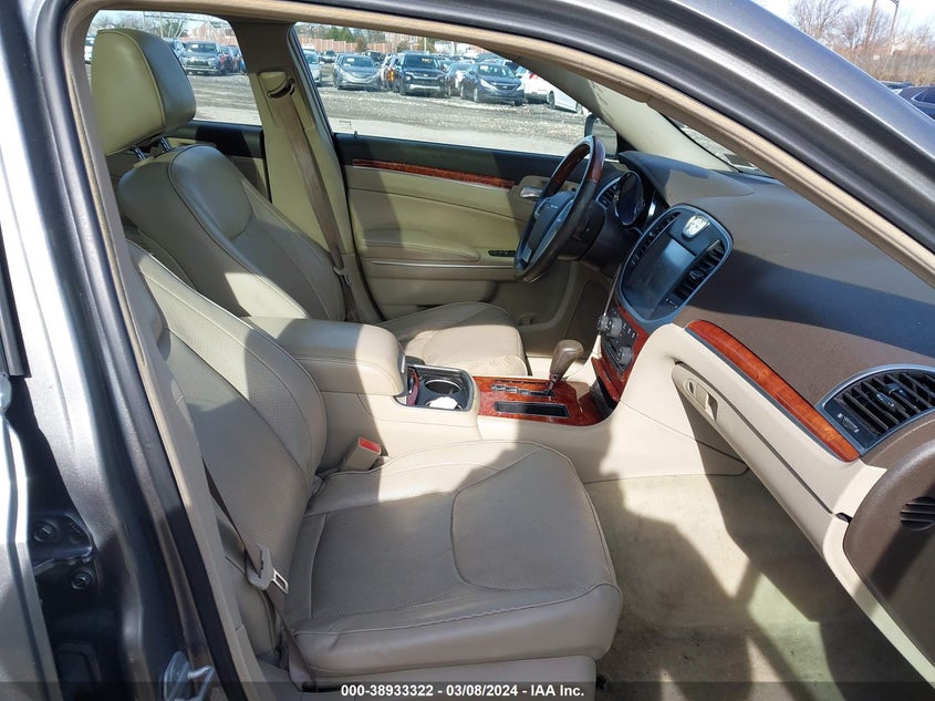 2011 Chrysler 300C Awd VIN: 2C3CK6CT6BH611797 Lot: 38933322