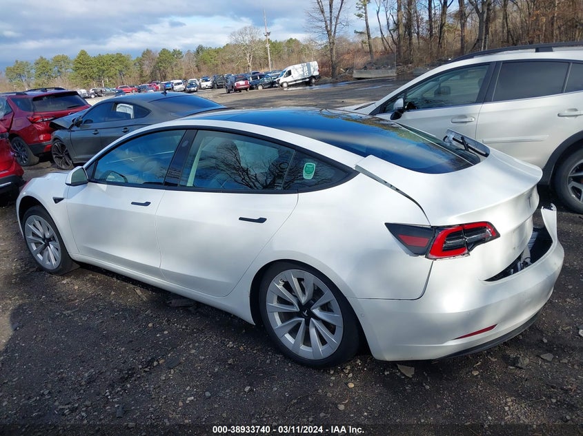 VIN 5YJ3E1EB9NF130284 2022 TESLA MODEL 3