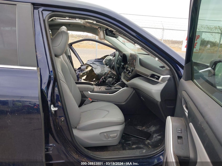 2023 TOYOTA HIGHLANDER VIN: 5TDKDRBH1PS501183
