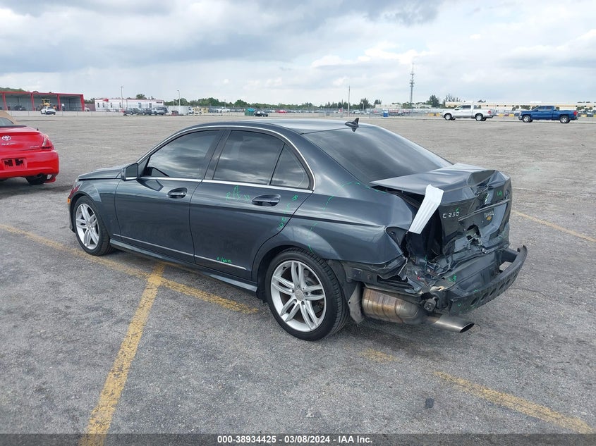 2014 MERCEDES-BENZ C-CLASS VIN: WDDGF4HB7EG231394
