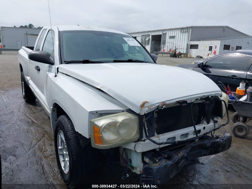 2005 Dodge Dakota Slt VIN: 1D3HE42K05S101617 Lot: 38934427