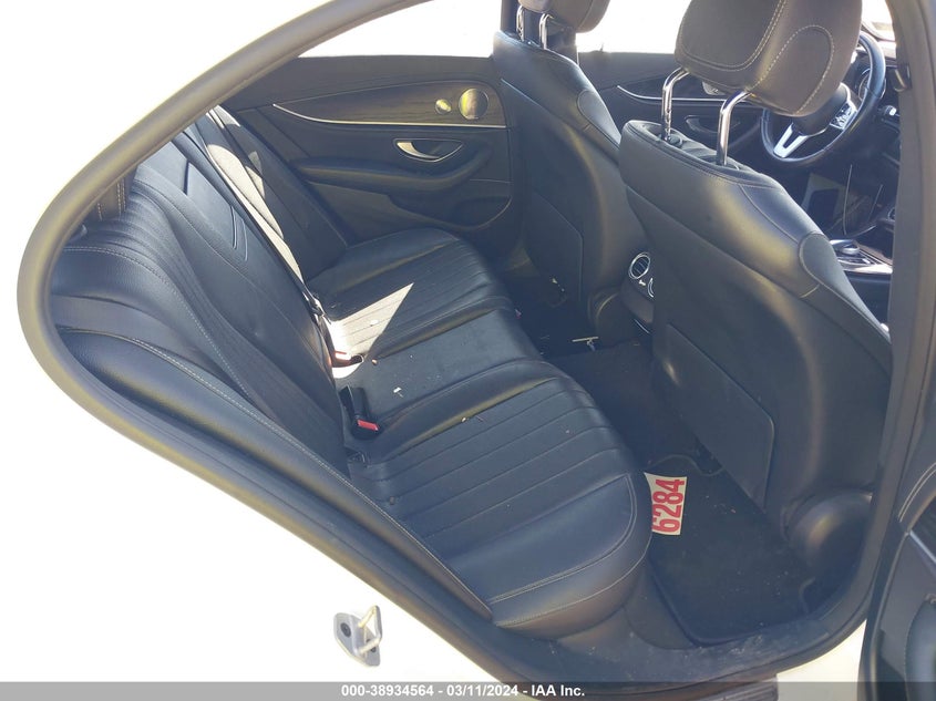 2019 MERCEDES-BENZ E 300 VIN: WDDZF4KB4KA515887