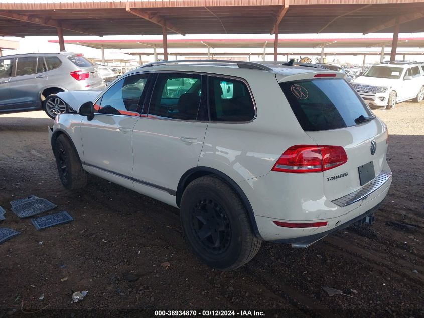 WVGFK9BP4BD005745 2011 Volkswagen Touareg Tdi Executive