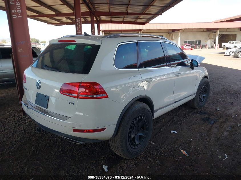 2011 Volkswagen Touareg Tdi Executive VIN: WVGFK9BP4BD005745 Lot: 38934870